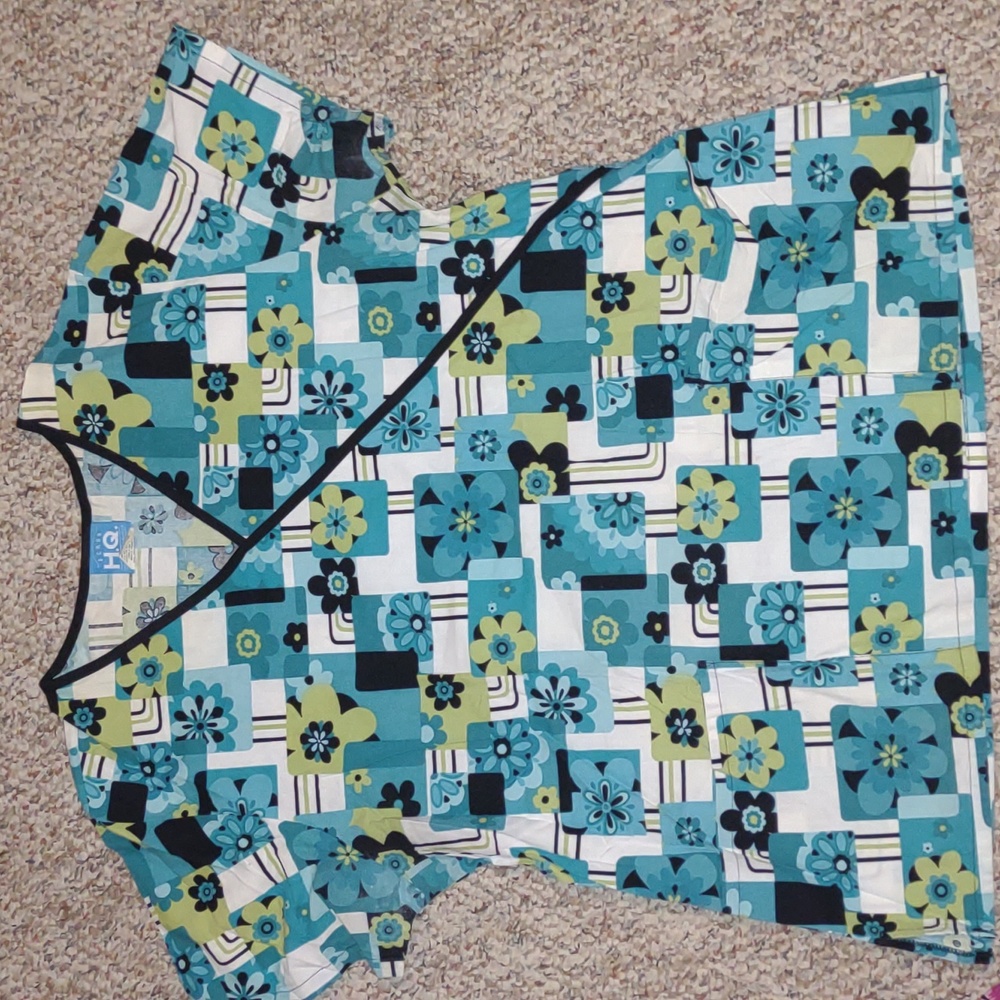 Scrub H.Q. size large